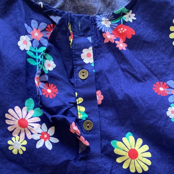 Carter’s Flutter Top - Picture 2 of 4